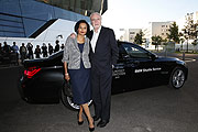 Sir Michael Caine und seine Frau Shakira Caine (©Foto: Franziska Krug/Getty Images für BMW)